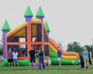 Professional bounce house delivery Commerce Hunt County